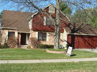 2144 Quarry Rd, East Lansing, MI 48823