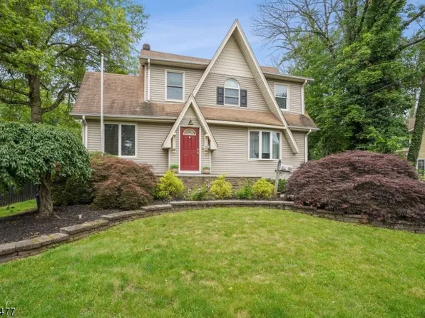 2 Milton Ave, Florham Park Boro, NJ 07932