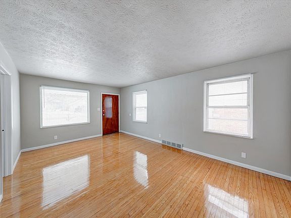 3rd image of 3437 N Sherman Dr