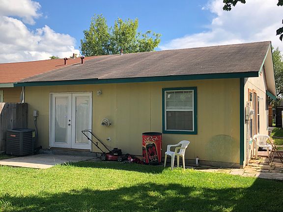 3rd image of 9647 Vale Dr
