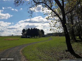 17518 Woodcamp Rd, Mount Airy, MD 21771