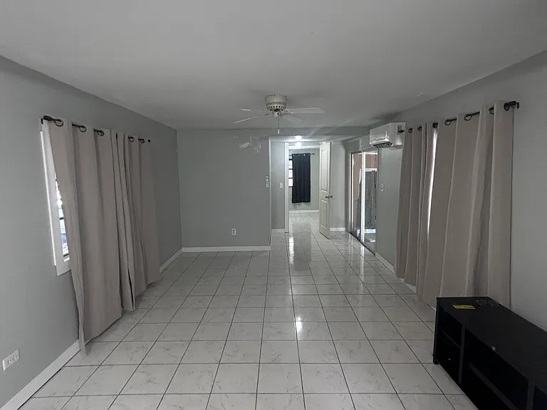 2650 SW 54th Pl — Photo 3