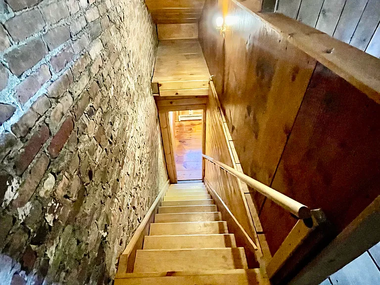 47 2nd St #2L — Photo 9
