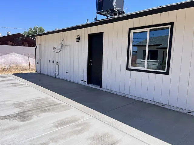 1040A S Elizabeth St #1040A — Photo 11