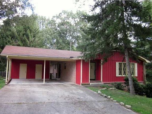 3rd image of 1400 Dalecrest Dr