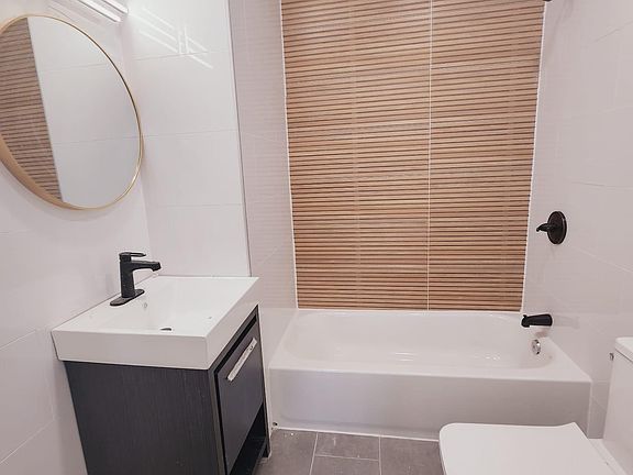 4th image of 2709 John F Kennedy Blvd #101