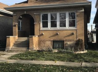 3831 Kenilworth Ave, Berwyn, IL 60402