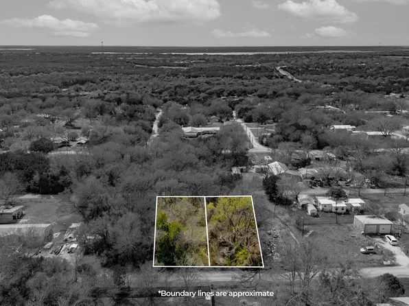 Arlington St, Whitney, TX 76692