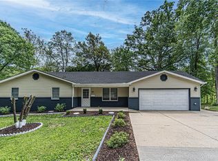 227 South St, Troy, IL