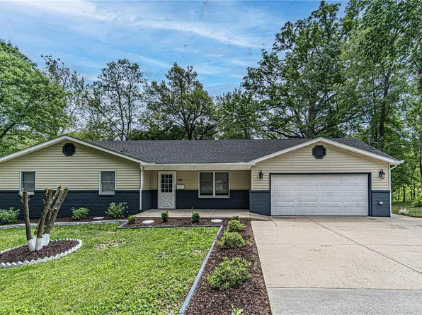 227 South St, Troy, IL 62294