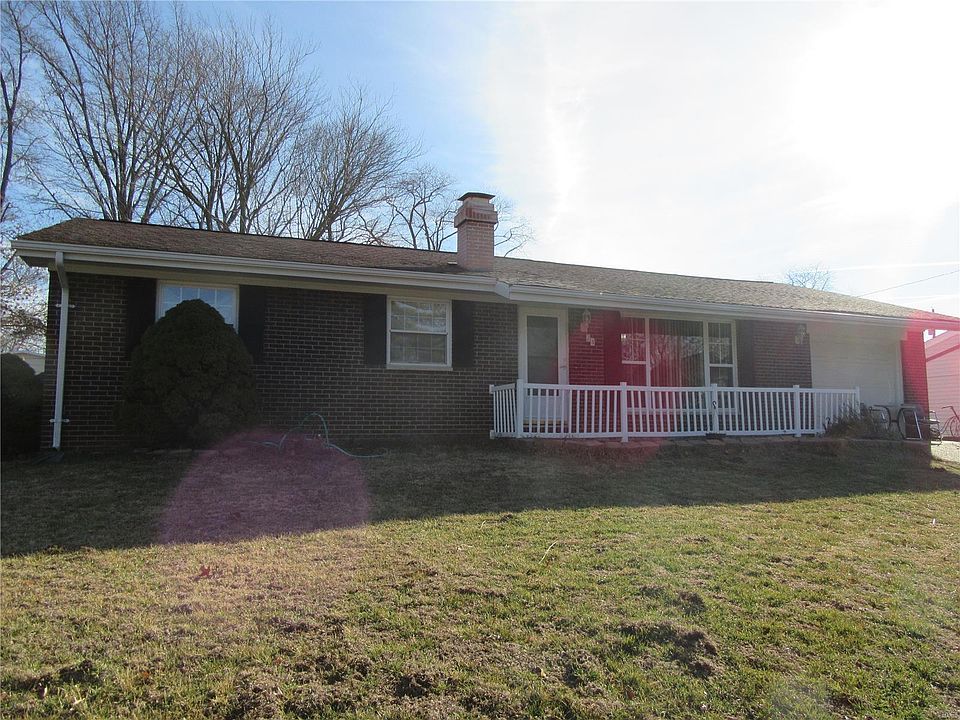 1st image of 24 Kirby Ln