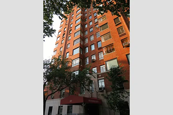 Sold by Stribling | media 10