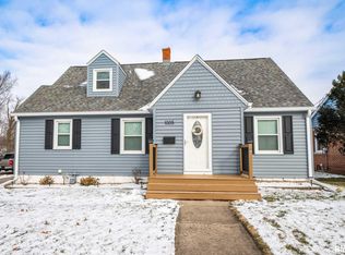 1005 Miller St, Washington, IL 61571