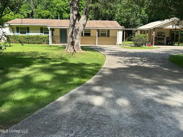 12900 Blue Grass Ln, Vancleave, MS 39565