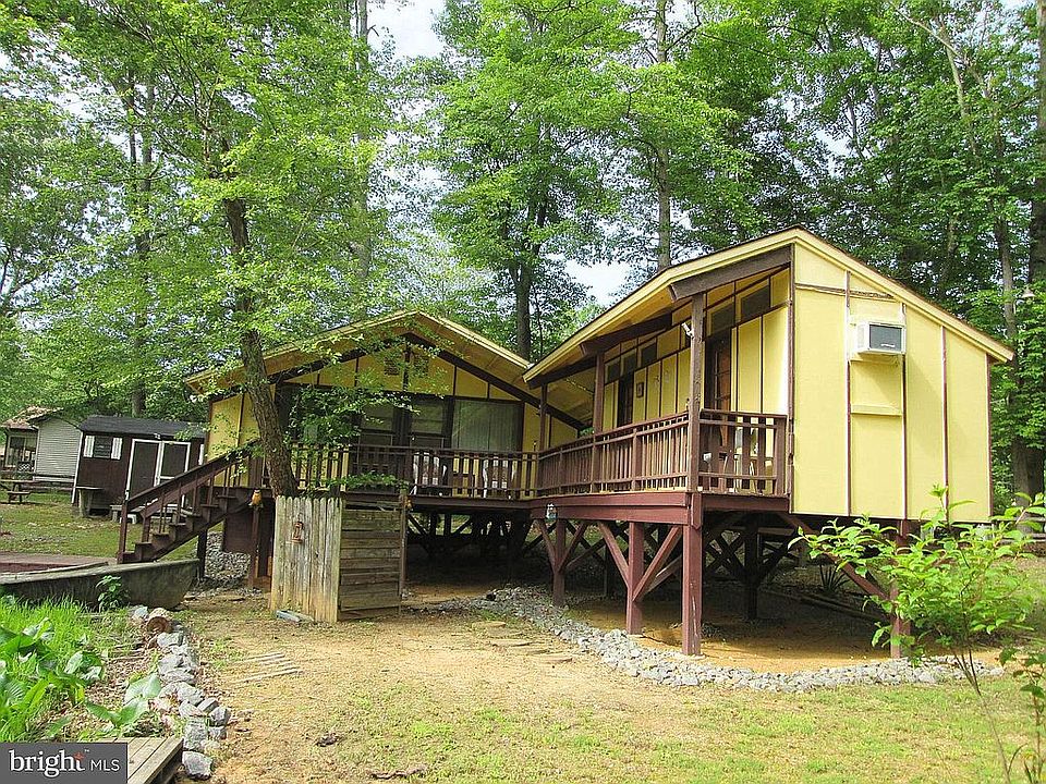 1st image of 281 Lake Dr