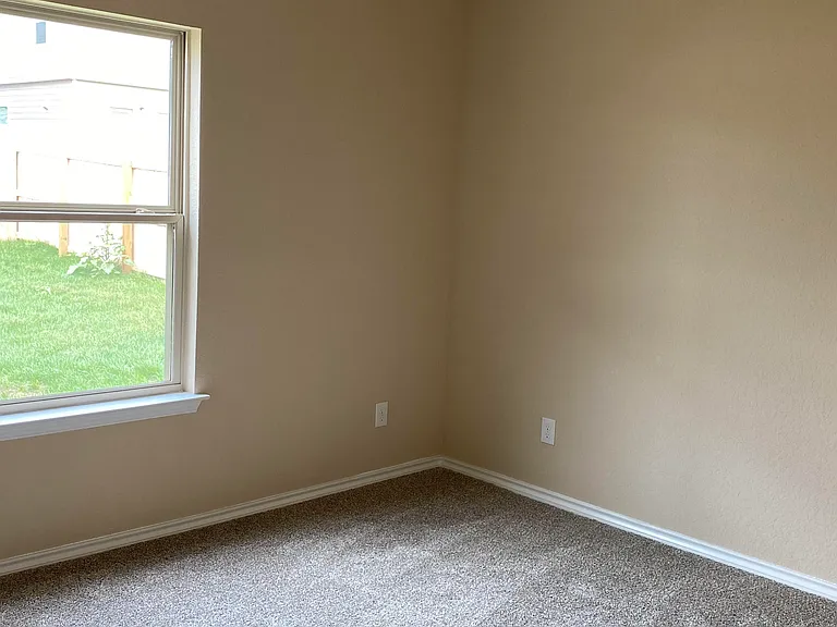 7331 Barlow Grv — Photo 11