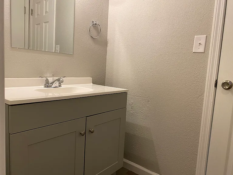 The Flats — Photo 15
