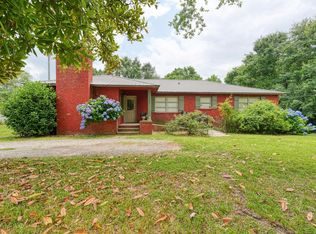 1504 E Rutherford St, Landrum, SC 29356