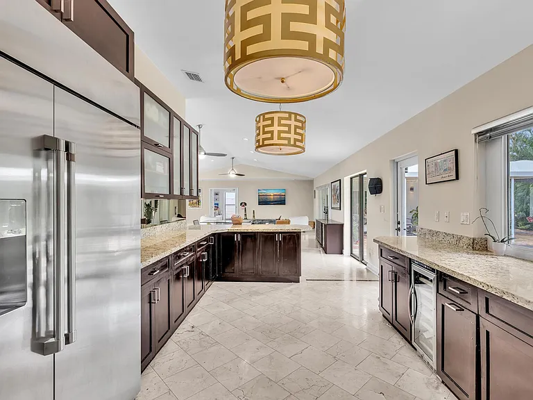 4441 NE 19th Ave — Photo 33