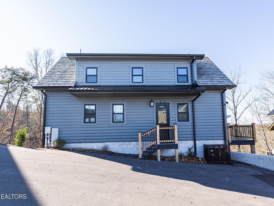 1st image of 1370 Haven Ln