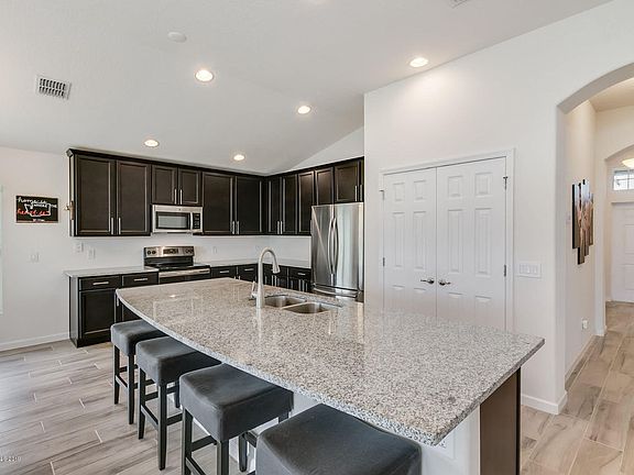 3rd image of 4170 Sage Brush Cir