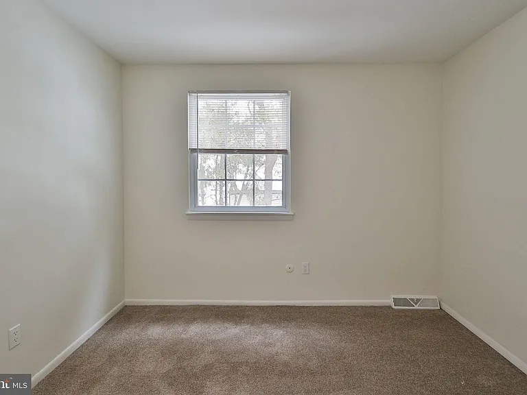 305 S Warminster Rd #B2 — Photo 25