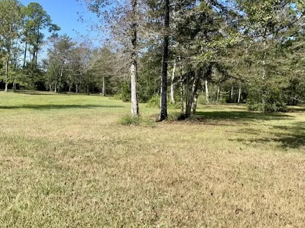 Eden Pl, Biloxi, MS 39532