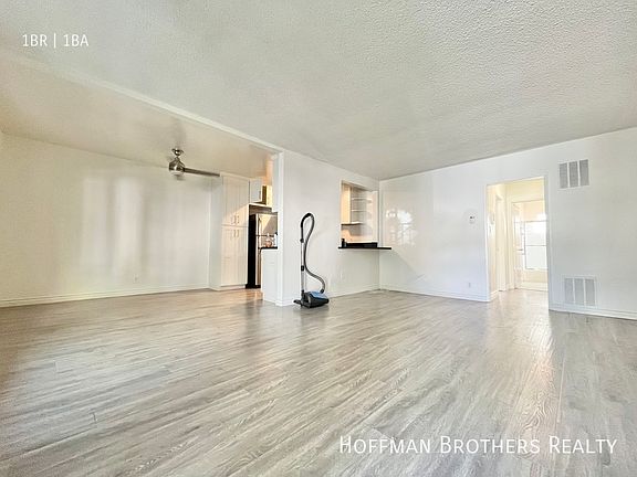 4th image of 10206 Regent St #3A