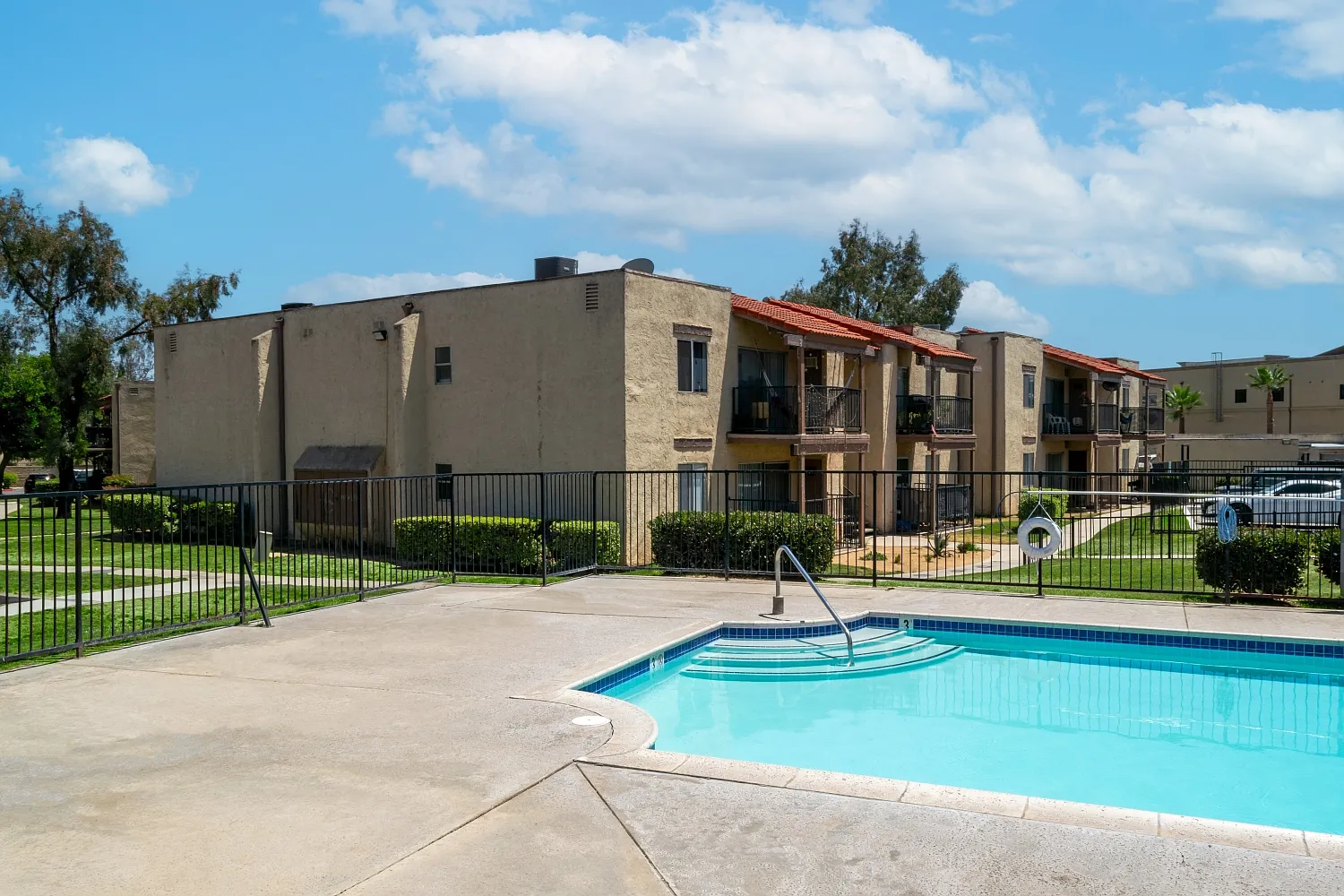 Vista View Apartments — Photo 4