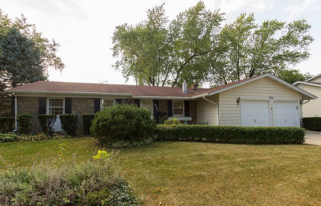 1st image of 824 N Glenn Dr