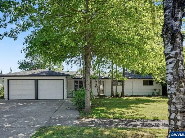 4268 Ward Dr NE, Salem, OR 97305