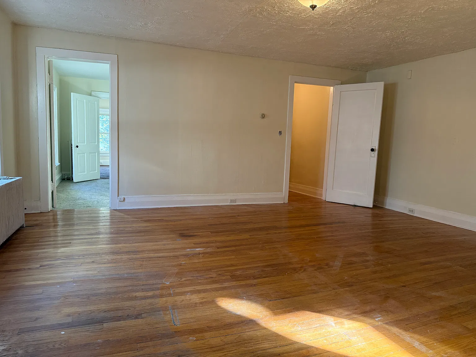 2 bed, 800 sqft, $1,675 — Photo 4