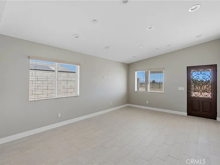 12415 Sycamore St #3 — Photo 8