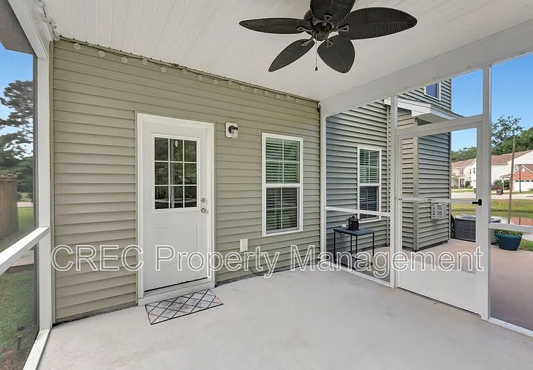 1190 Triple Crown Ct — Photo 32