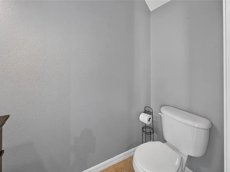 3186 Bayshore Oaks Dr — Photo 34