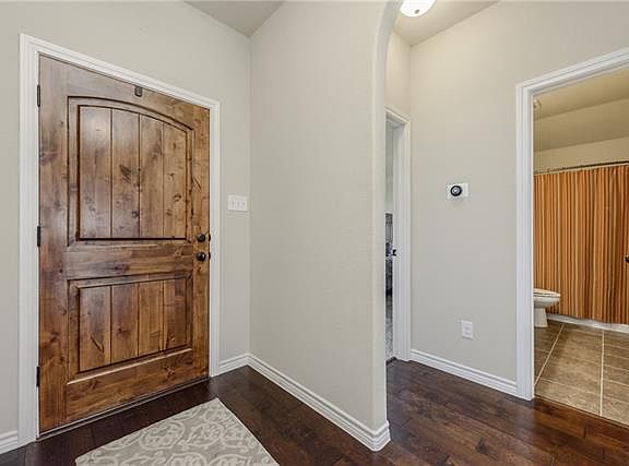3rd image of 2808 Enchanted Eve Dr