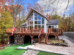 224 Island Drive Ln, South Frontenac, ON K0H 2B0