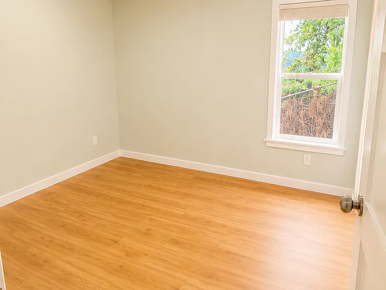 3265 N Interstate Ave #2 — Photo 18