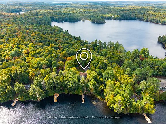 3rd image of 20 Fish Rock Rd