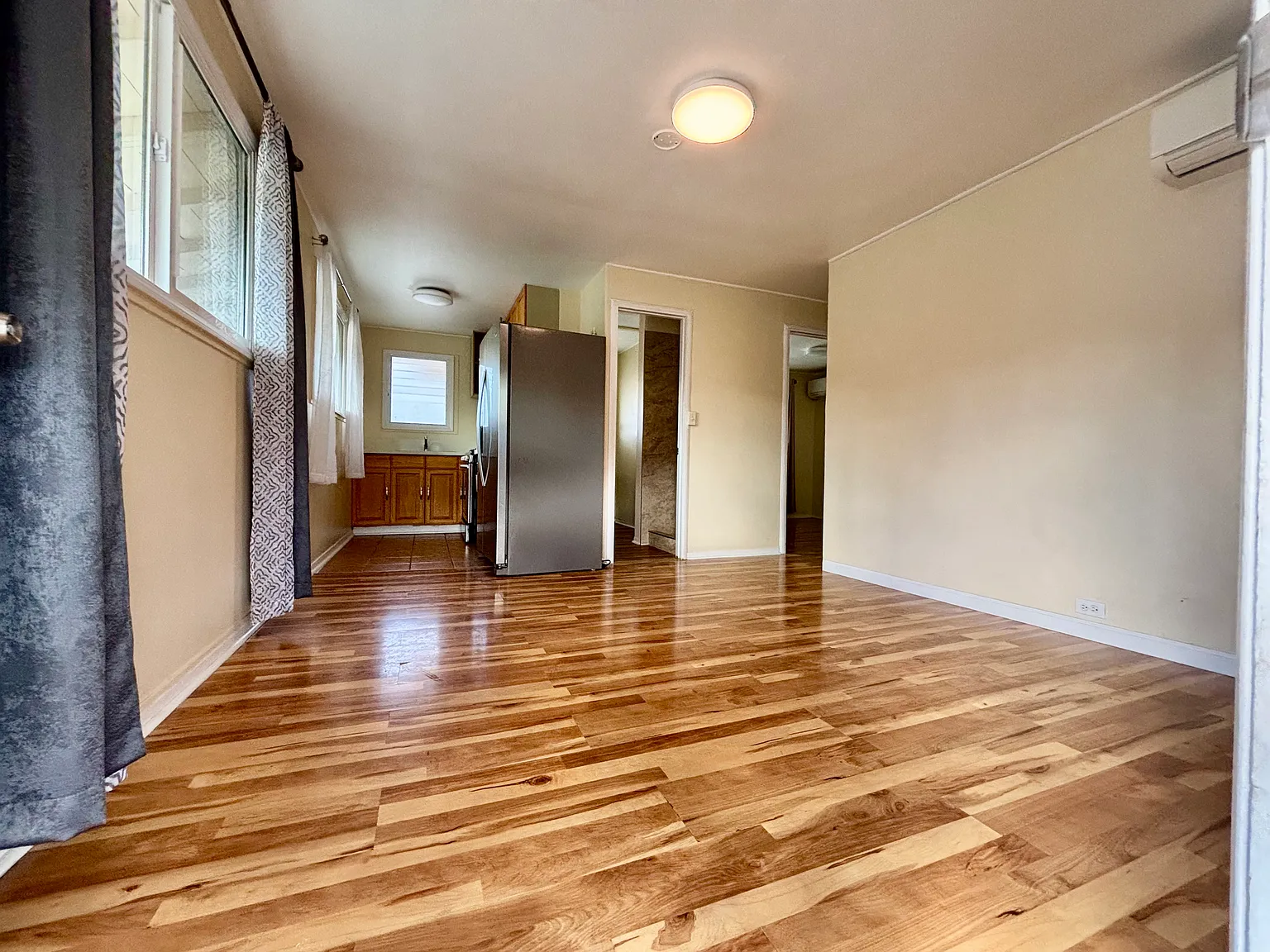 641 Hausten St — Photo 3