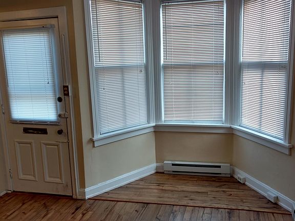 2nd image of 2655 Walnut St APT 1C