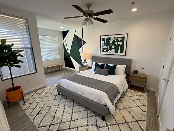 4th image of 2134 E Broadway Rd Unit 1033