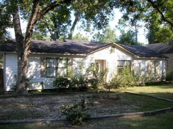 108 Woodland Dr, Thomasville, GA 31792