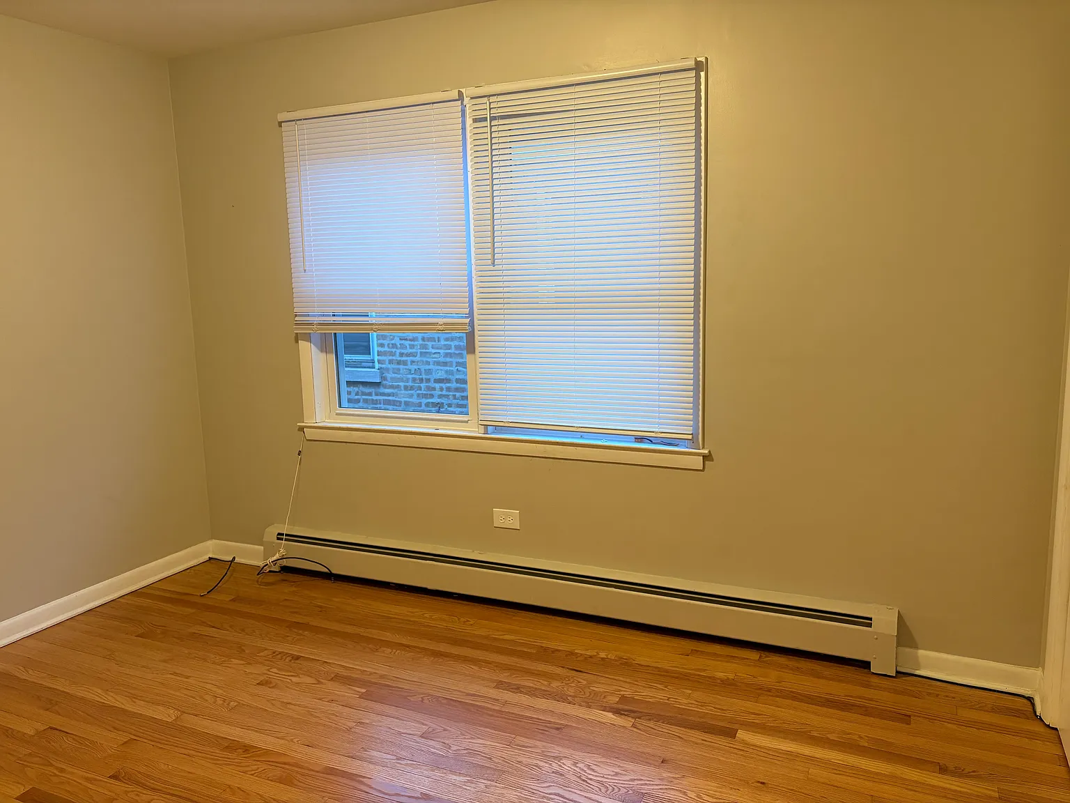 3 bed, 1400 sqft, $2,250 — Photo 4