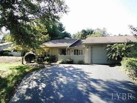 2nd image of 300 St Paul Dr