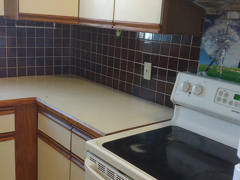 17 Dexter St #13-2 — Photo 6