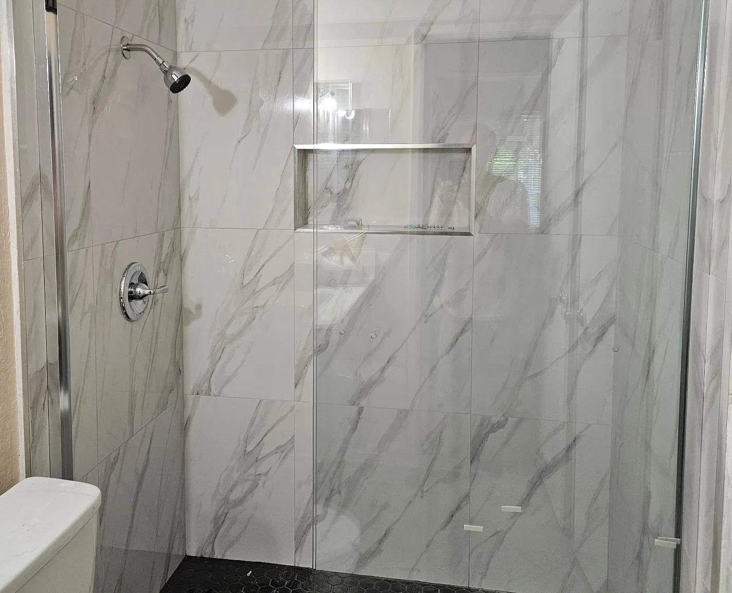 3 bed, 1200 sqft, $3,450 — Photo 1