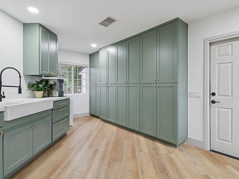 43 Corte Maria Ave — Photo 6