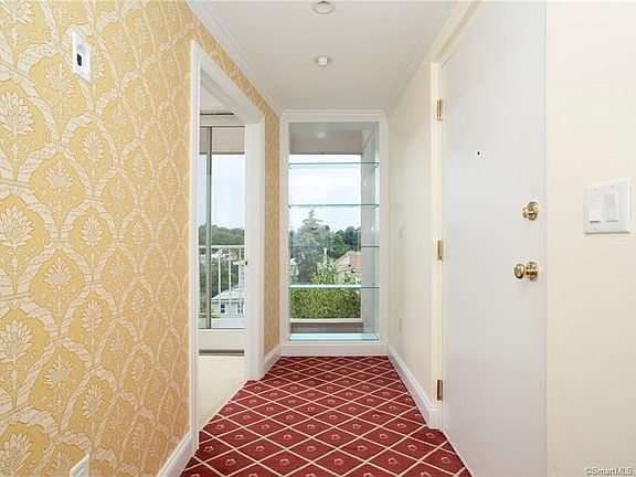 2nd image of 26 Cove Ave APT 5E