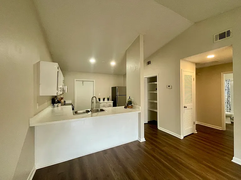The Rhoads Apartments | 2 Bedroom Apartments in Leesburg, FL — Photo 20